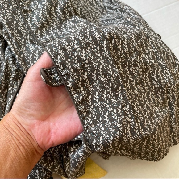 𝅺MANGO Floral Tank Top, size XS - Picture 5 of 10